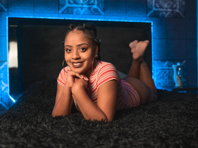 NaomyFoxy - Live Sex Cam - 9290256