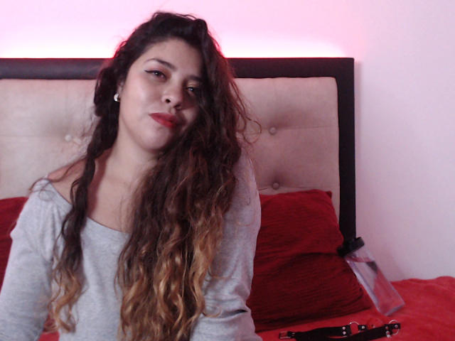 KatyDreams - Live Sex Cam - 9297124