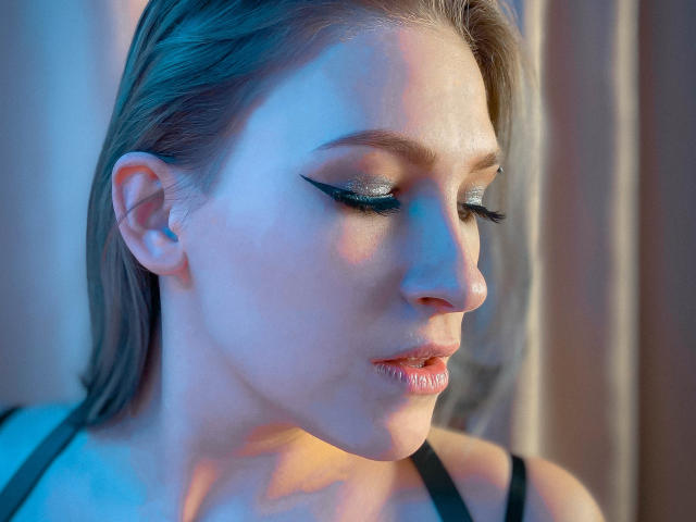 AngelBe - Live sex cam - 9301296