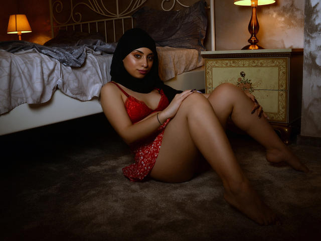 RubinaArabic - ライブポルノ&amp;セックスカム - 9306404