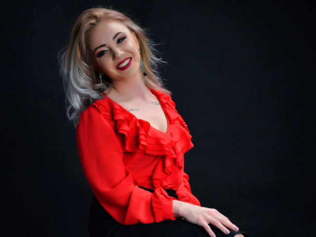 NickyBlues - Live sex cam - 9308124