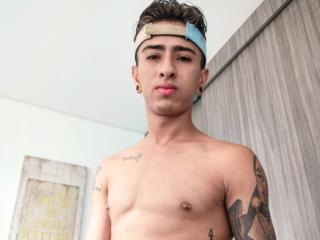 MartinLeon - Sexe cam en vivo - 9311100