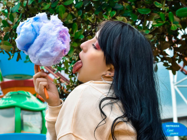 EmelyRose - Live porn &amp; sex cam - 9320776