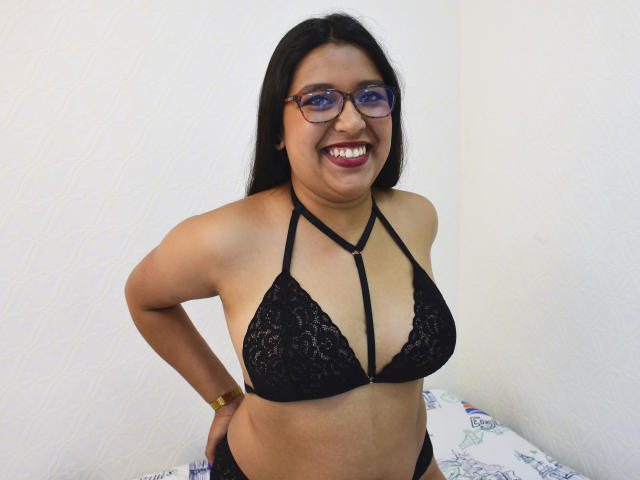 CrystalHott69 - פורנו בשידור חי ומצלמת סקס - 9324196