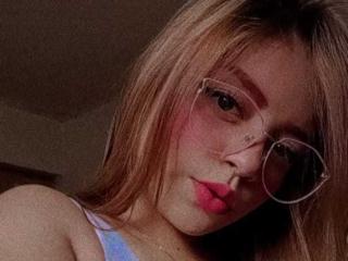 Scarleet69 - Live sexe cam - 9324696