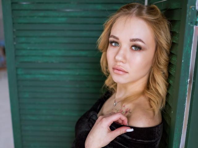 MagicalFlower - Sexe cam en vivo - 9331488