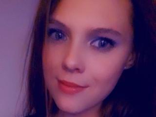 NickiFoxy - Sexe cam en vivo - 9332780