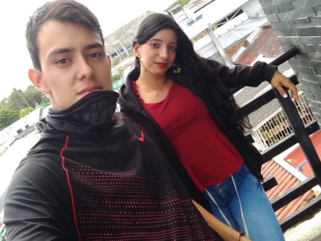 ScarletYTyler - Sexe cam en vivo - 9340400