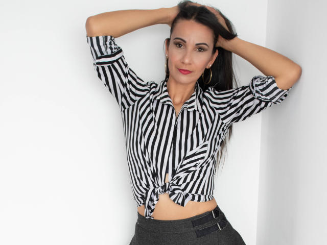 LauraFox - Camera khiêu dâm &amp; quyến rũ trực tiếp - 9341248