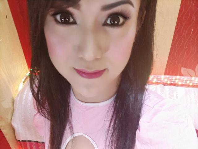 BelleKellyTs - 라이브 포르노 &amp; 섹스 캠 - 9343628