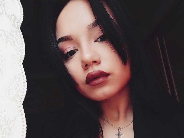 JuliaLaVito - Live porn &amp; sex cam - 9343756