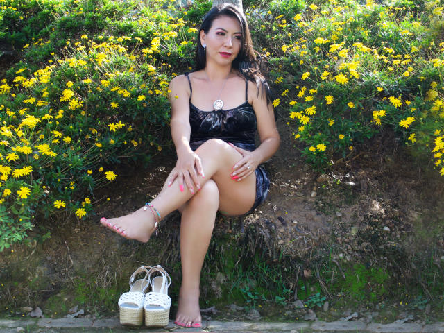 JuanaGomez - Sexe cam en vivo - 9347024