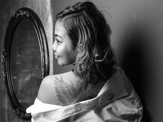 ElyaQuinn - сексуальная веб-камера в реальном времени - 9347160