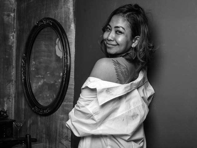 ElyaQuinn - Live porn &amp; sex cam - 9347168