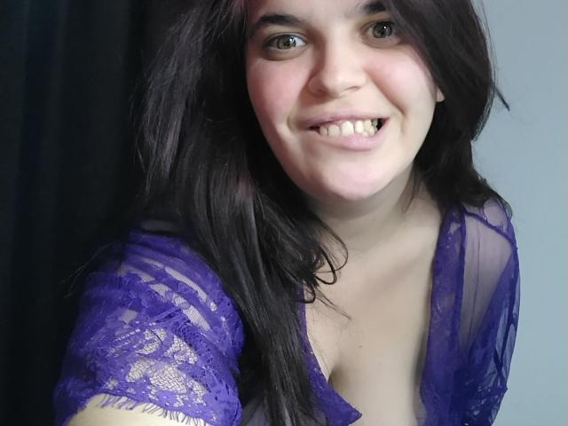 EllyGrey - Camera khiêu dâm &amp; quyến rũ trực tiếp - 9356872