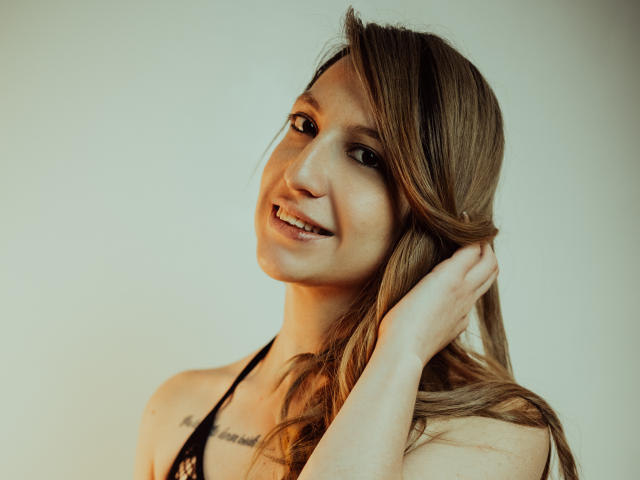 IvyOrange - Sexe cam en vivo - 9358516