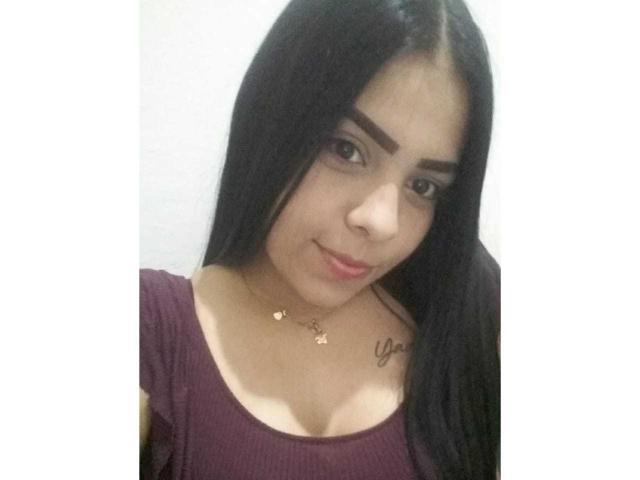 EmilyFoox - Sexe cam en vivo - 9359276