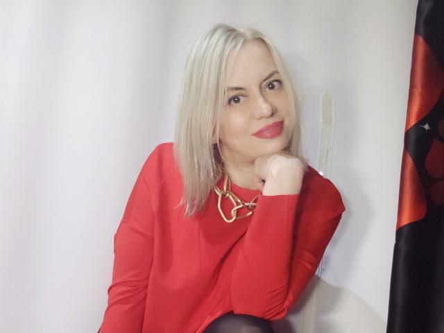 RebeccaDarling - Camera khiêu dâm &amp; quyến rũ trực tiếp - 9380772