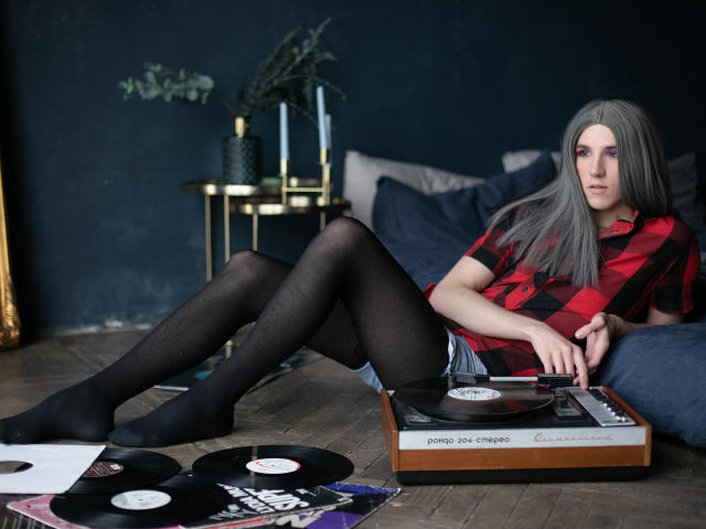 HelenSpellman - פורנו בשידור חי ומצלמת סקס - 9386452