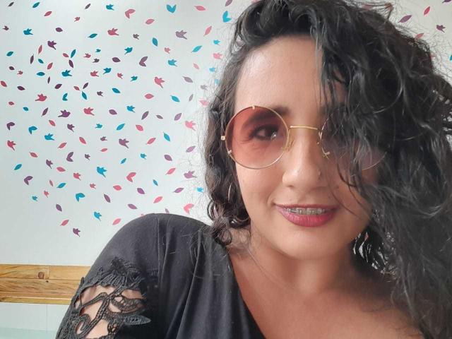 Juaniita - Camera khiêu dâm &amp; quyến rũ trực tiếp - 9390740