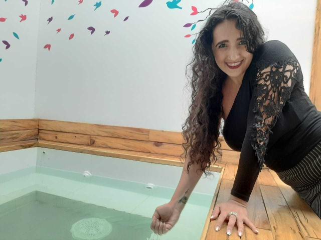 Juaniita - Live porn &amp; sex cam - 9390808