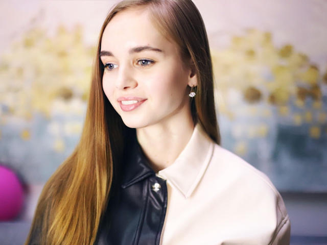 MarieHeigl - Live sex cam - 9396844