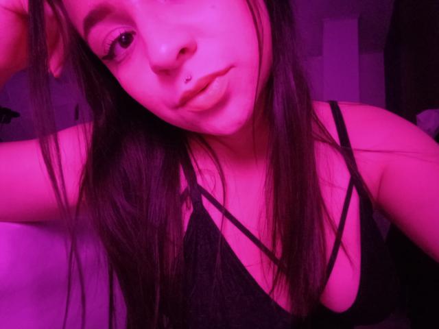 ZoeThompson - Live sex cam - 9400856