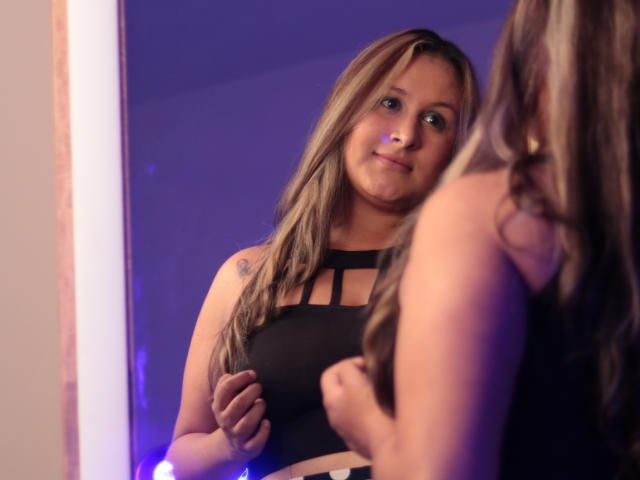 ErikaWolff - Live sex cam - 9406320