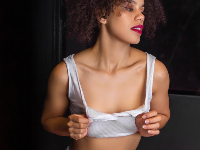 AshantiParks - Live porn &amp; sex cam - 9414028