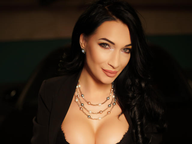 YourPlayfulBabe - Live sexe cam - 9415708