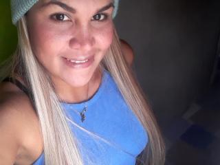 JulyanneMarbel - Live Sex Cam - 9418940