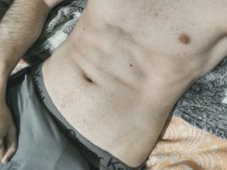 BadLiveMan - Live sexe cam - 9424104