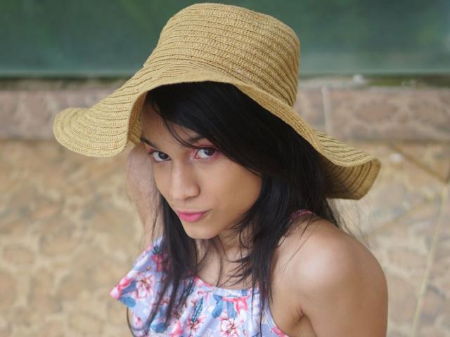 SophieElleX - Live sexe cam - 9430784