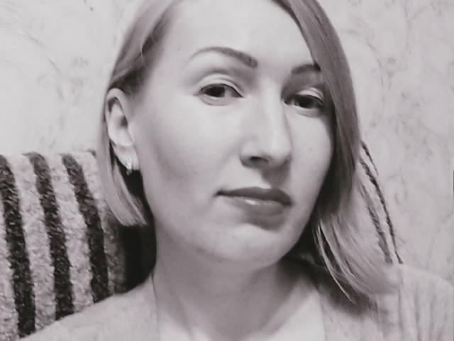 BrendaGlami - Live sexe cam - 9431828