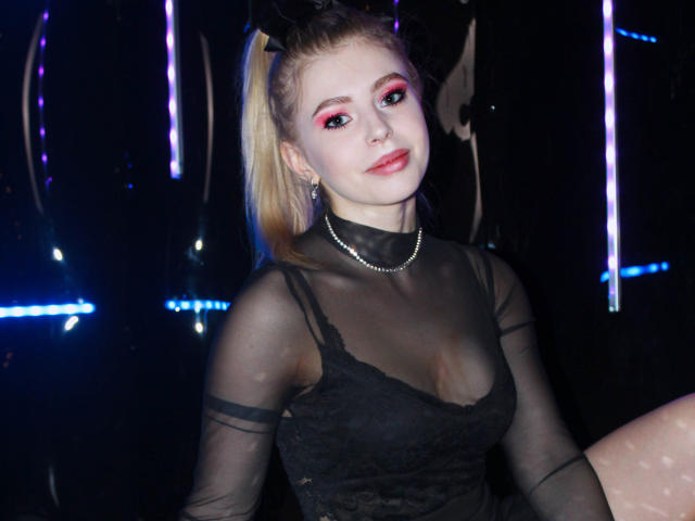 BettyByrd - Live sex cam - 9432792