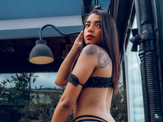 TanishaExotic - Sexe cam en vivo - 9433296