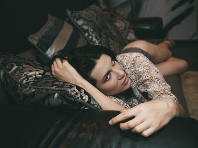 BossyisKitten - Live sex cam - 9438332