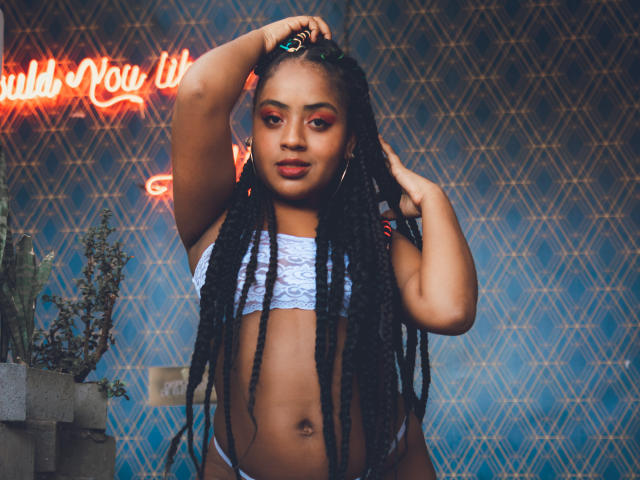 NaomyFoxy - Live sex cam - 9444060