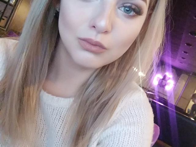 BarbaraNiksy - Live sexe cam - 9444524