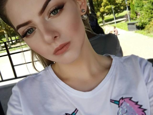 BarbaraNiksy - Live sexe cam - 9444532