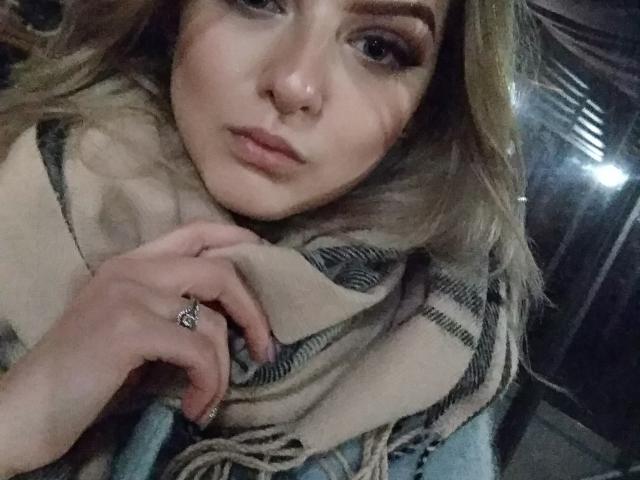 BarbaraNiksy - Sexe cam en vivo - 9444552