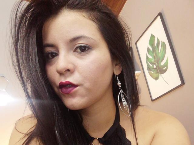 PurpleHazell - Sexe cam en vivo - 9452384