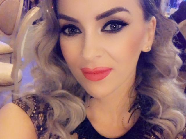 SophieDeee - Camera khiêu dâm &amp; quyến rũ trực tiếp - 9464052