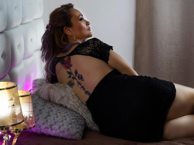 YuliMonclear - Live sexe cam - 9464844