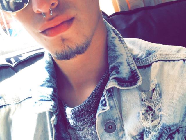 Aberasz - Camera khiêu dâm &amp; quyến rũ trực tiếp - 9467536