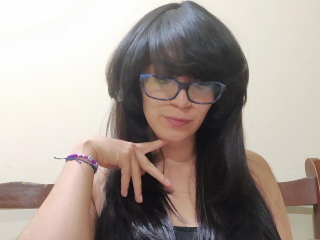 MeowSelene - Live sexe cam - 9475512