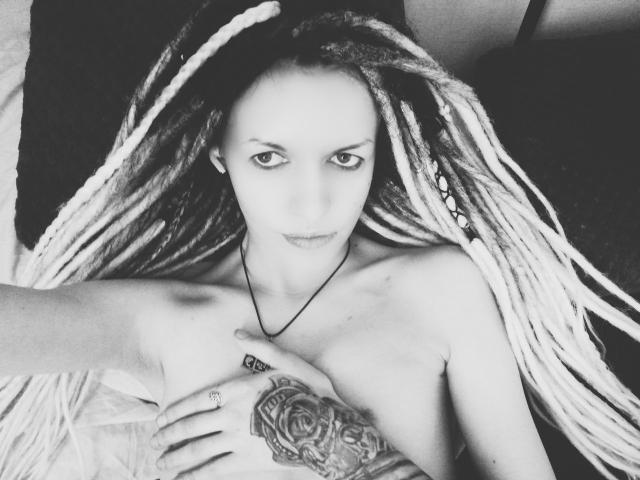 JaneShiny - Live sexe cam - 9475856