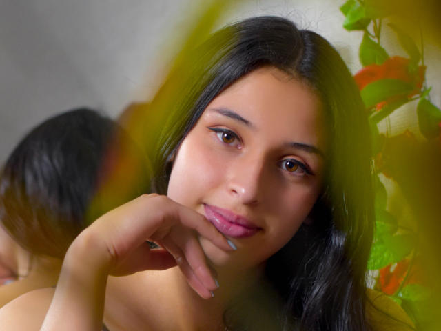 AlesandraCaige - Live porn &amp; sex cam - 9476092