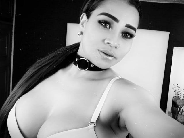 LinaPrincess - сексуальная веб-камера в реальном времени - 9481844