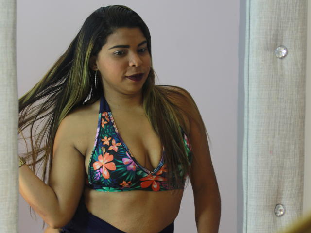 JuliaStones - сексуальная веб-камера в реальном времени - 9483356